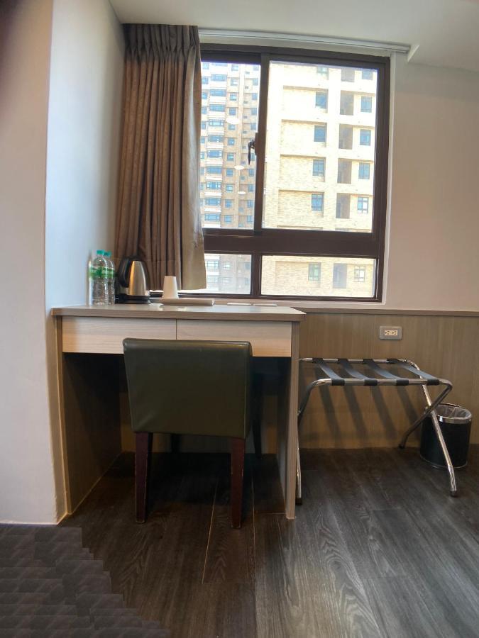 Bonjour Hotel Taizhong Zewnętrze zdjęcie