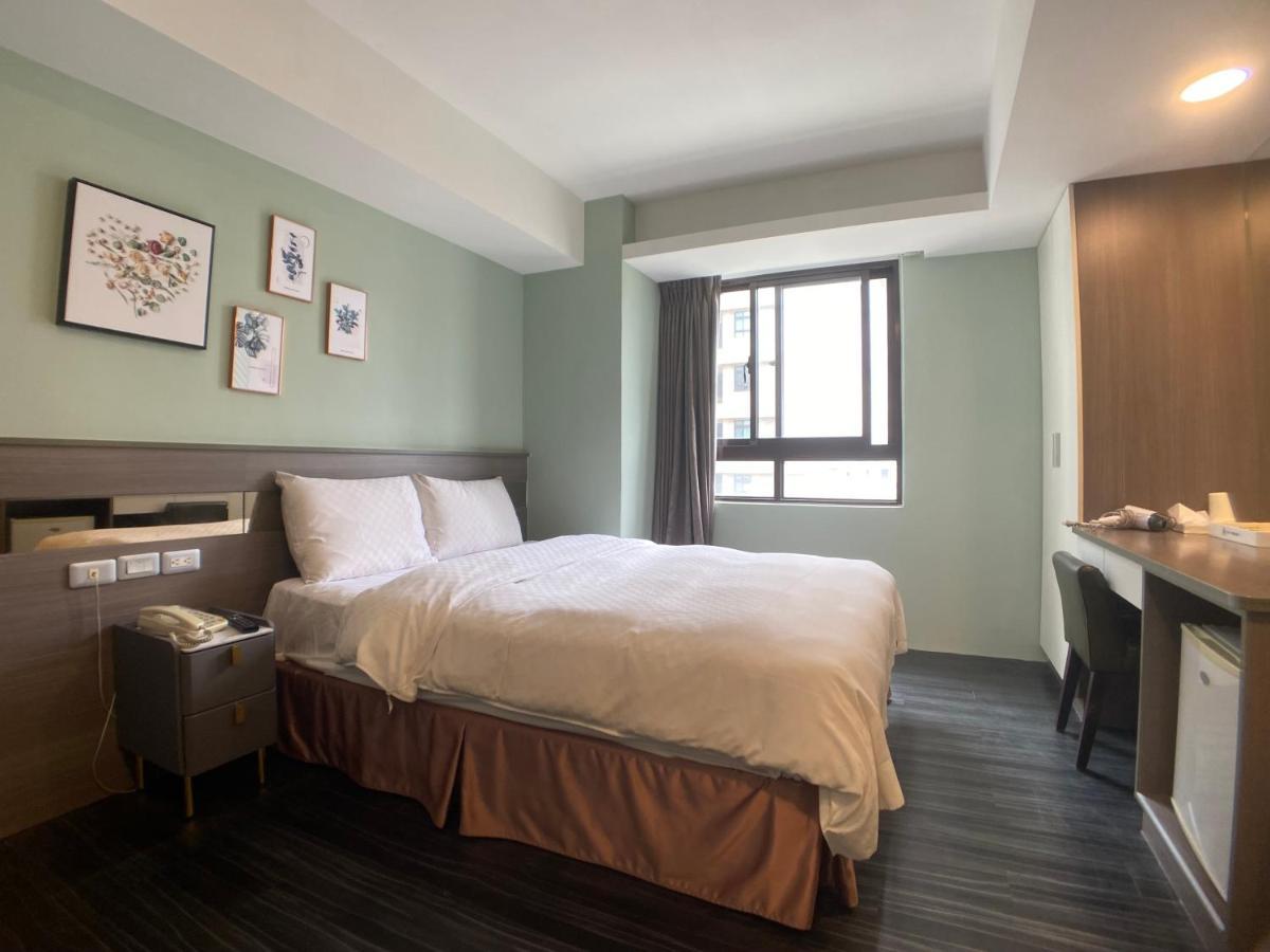 Bonjour Hotel Taizhong Zewnętrze zdjęcie
